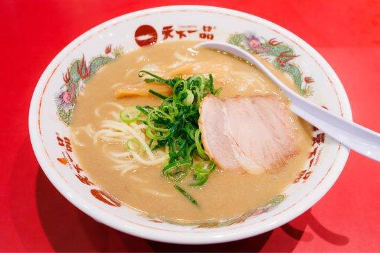 天下一品「大量閉店」は人気つけ麺チェーン店の“離脱”が原因か。「こってりが珍しくなくなった」厳しい現状――年末年始ベスト