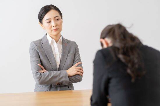 「すぐ辞めるのは甘え」と耐えた結果…新入社員が1ヶ月で退職を決意した“友人からの一言”