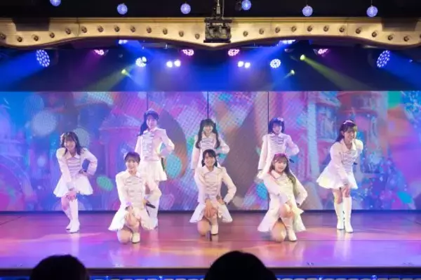 AKB48、歌で繫ぐ20周年の先へ。新公演「夢のポップスター」で見せた東京ドームへの思い