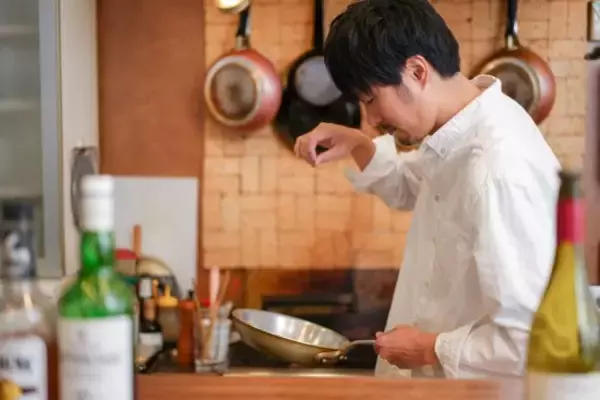 「「どうせ美人は無理」は大間違い…美女を射止めるための“3つのテクニック”」の画像