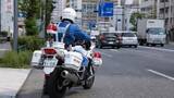 「“あおり運転”してきた車を「白バイの待ち伏せポイント」に誘導、警察に捕まえてもらうまでの一部始終／「あの道、よく白バイいるよね」ドライバーの体感は本当なのか、警察庁の通達を調べてみた」の画像1