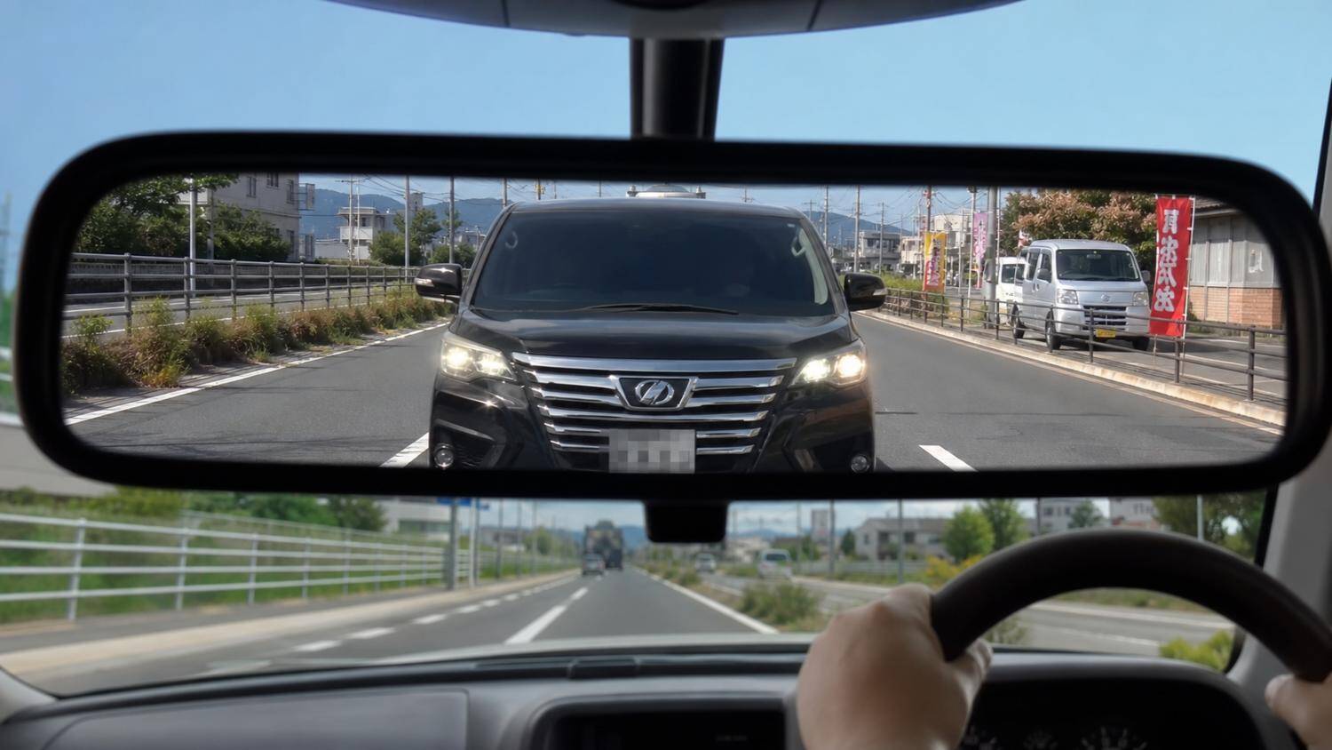 “あおり運転”してきた車を「白バイの待ち伏せポイント」に誘導、警察に捕まえてもらうまでの一部始終／「あの道、よく白バイいるよね」ドライバーの体感は本当なのか、警察庁の通達を調べてみた