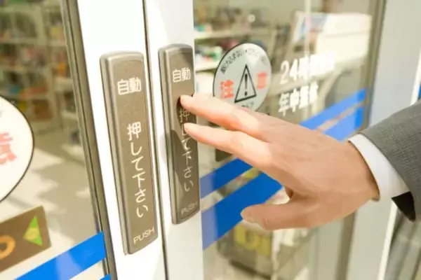 「次の入荷はいつ？」レジでモタモタ、後ろには行列…現役コンビニ店員が明かす“地味にキツい客”の共通点