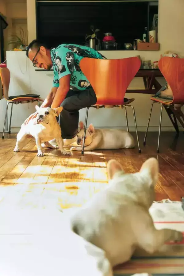 「「肉体も精神も限界でした」『マキバオー』の作者・つの丸が漫画を描くことを辞めた9年間。今、再びペンを執ったワケ」の画像