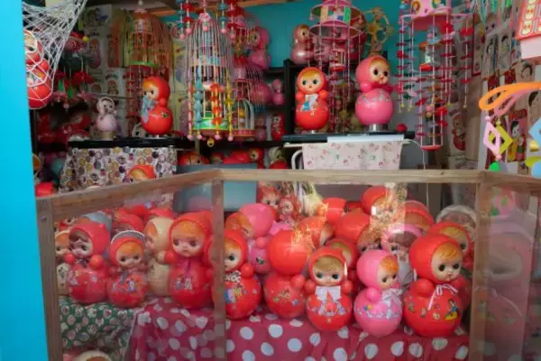 「「ドキュメント72時間」がきっかけで観光スポットに。伊豆にある“もっともイカれたミュージアム”の正体」の画像