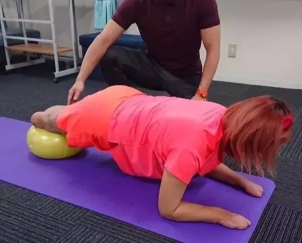 「「両手足を切断しました」40歳女性を襲った病「最初は胃腸炎と診断されて…」10日間意識不明に――年末年始ベスト」の画像