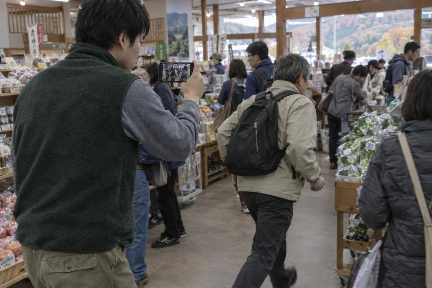 道の駅に出没した“ぶつかりおじさん”。証拠を突きつけると「警察にだけは言わないで」と泣きついてきて…／事件でけがをした人の何割が女性なのか調べてみた