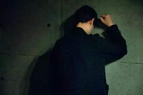 2025年の自己破産件数は「12年ぶりの高水準」…“寂しさ”から借金地獄に陥る人が増えている理由