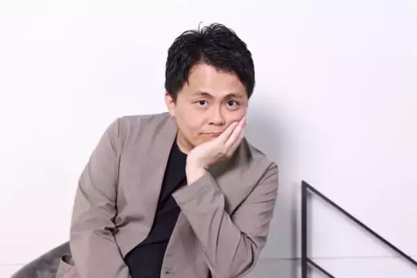 鮮魚コーナーのバイトから『君の名は。』スタジオの監督へ。異色の映像作家が掴んだ大抜擢の裏側