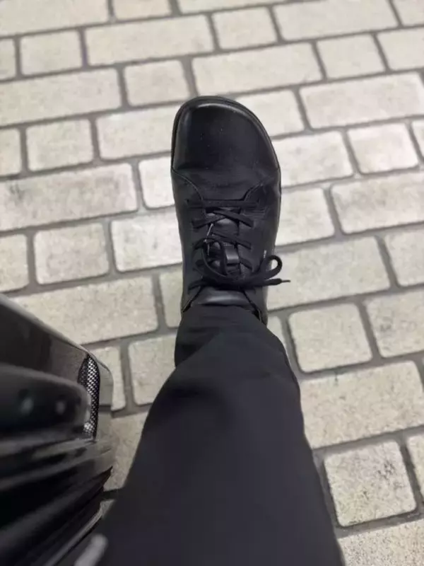 「2025年スニーカーから革靴まで「まだ買える」ジャンル別ベストバイ5選」の画像