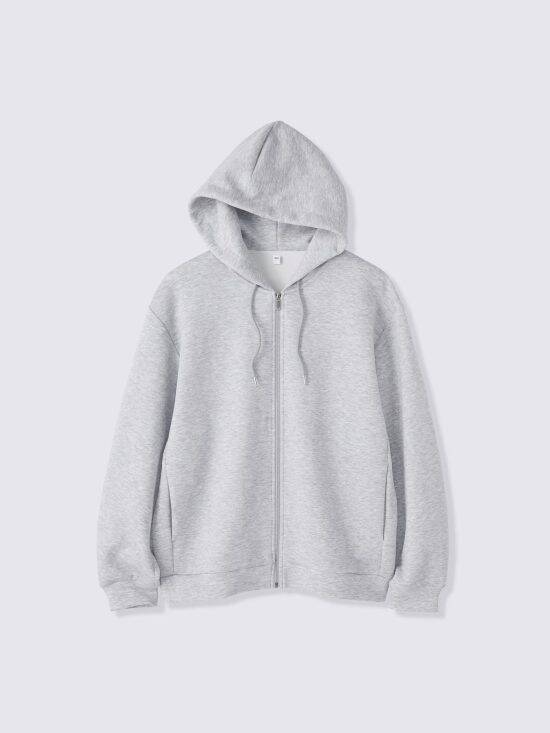 無印・ユニクロ・GU「1490円のロンT」「3セット買ったスウェット」プロが勧める“秋冬の買い得服”5選