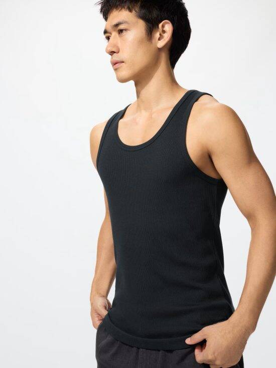 “中年男性が買うべき”ユニクロ・GU「590円のトレンドアイテム」「3990円の高見えシャツ」夏の即戦力3選