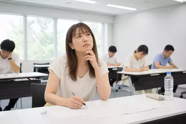 「「1,2,3,4,5,6,7,8,9の中で素数だけ選べ」中学生の7割が誤答。全国学力調査で見えた“いまの子ども”に足りない力／大人だって、あやしい？…「にやける」の本来の意味を9割が誤答」の画像