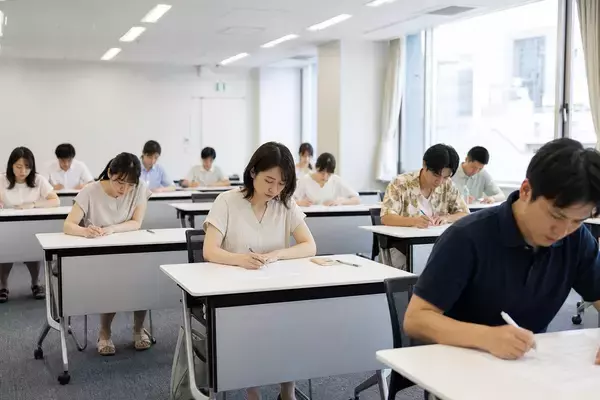 「「1,2,3,4,5,6,7,8,9の中で素数だけ選べ」中学生の7割が誤答。全国学力調査で見えた“いまの子ども”に足りない力／大人だって、あやしい？…「にやける」の本来の意味を9割が誤答」の画像