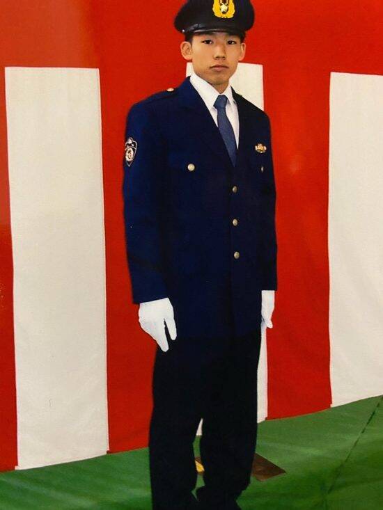 「警察学校の同期だった2人」が歌舞伎町で再会し、ホストとして働くまで「警察官になるのも悪くないと思っていたが…」
