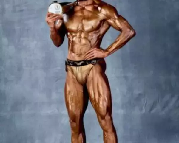 「年商3億円から「月収8万円」に転落…借金1億円でも41歳男性が「幸せ」と語る理由」の画像