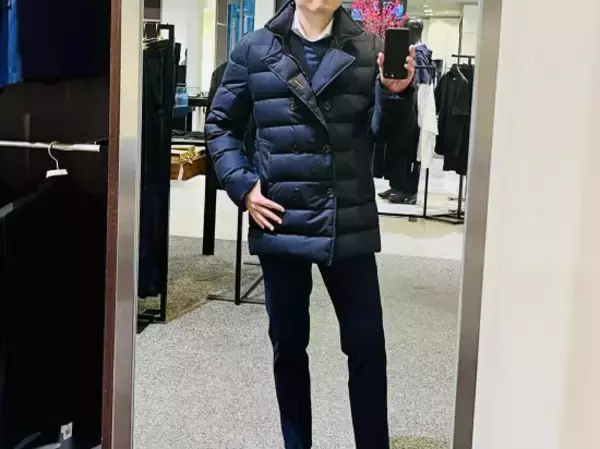 「ユニクロのスキニーパンツが消えた…」40代“スキニー愛用者”は何を着たらいい？