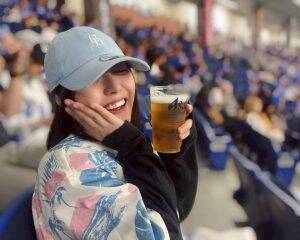 「小5で一人暮らし」「21歳でがん宣告」…過酷な人生を歩んだ34歳女性が、“生きる場所”を見つけるまで