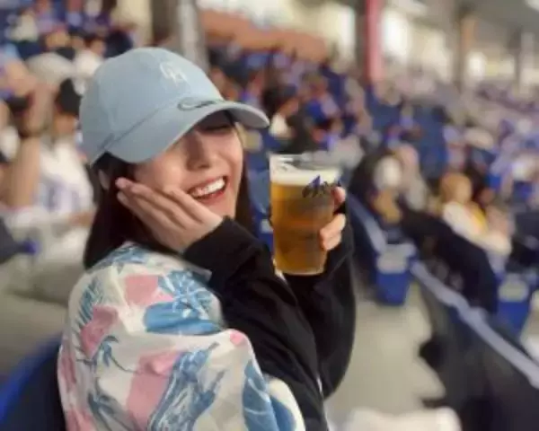 「「小5で一人暮らし」「21歳でがん宣告」…過酷な人生を歩んだ34歳女性が、“生きる場所”を見つけるまで」の画像