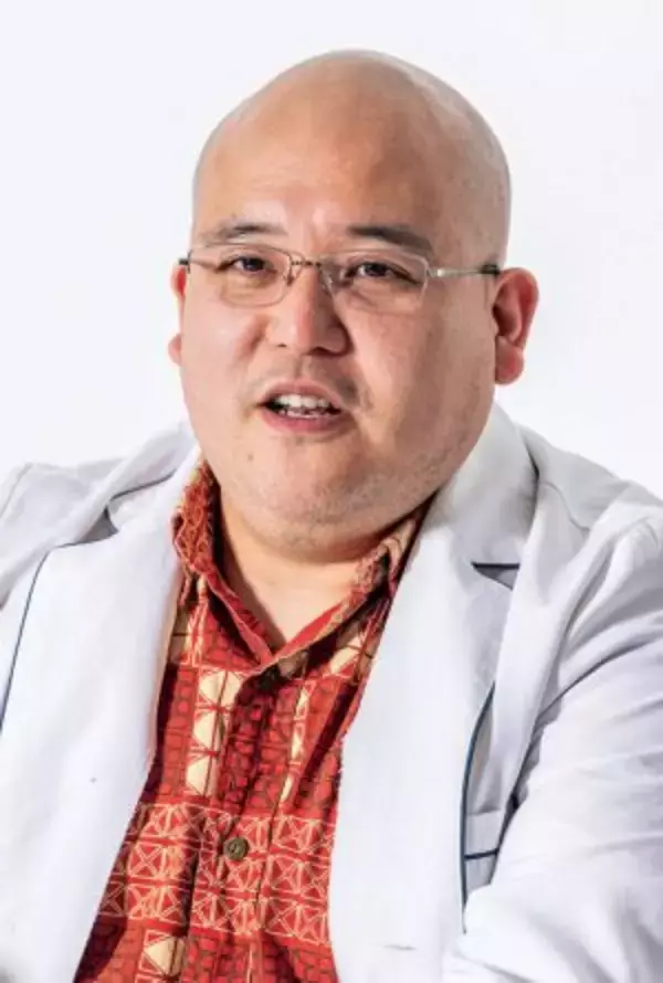 「深夜2時の行列には“小学生連れ”の家族も…ボンボンドロップシール異常流行の実態。29歳女性は「仕事にも集中できず、夫も『いい加減にしろ！』と…」」の画像