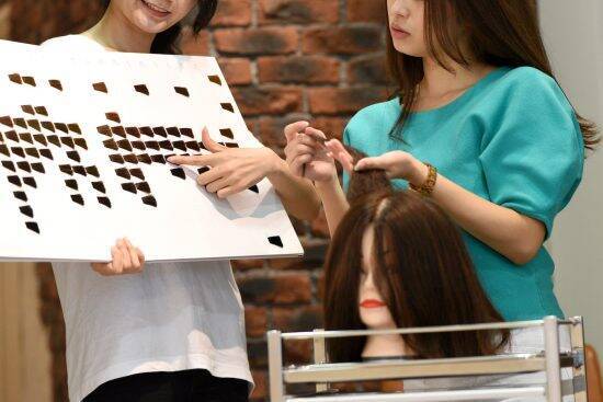 「今なら完全アウト」平成の美容師業界で、カット技術よりも新人に必要だったこと