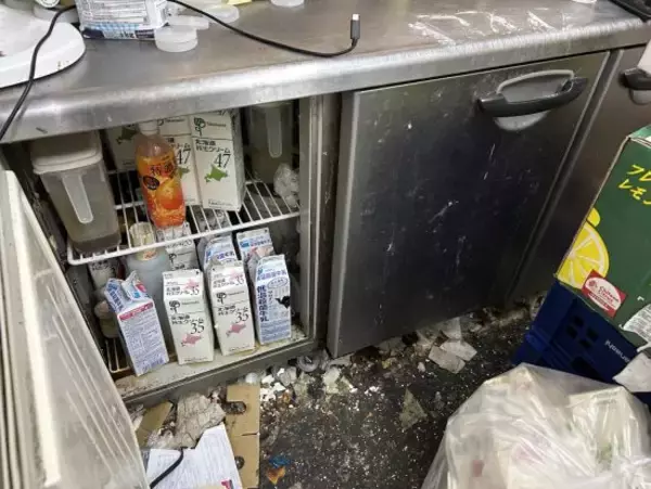 「特殊清掃業者が見た“閉店したケーキ屋”の惨状「数千匹の害虫が…」冷蔵庫の中の乳製品からは“ものすごい異臭”」の画像