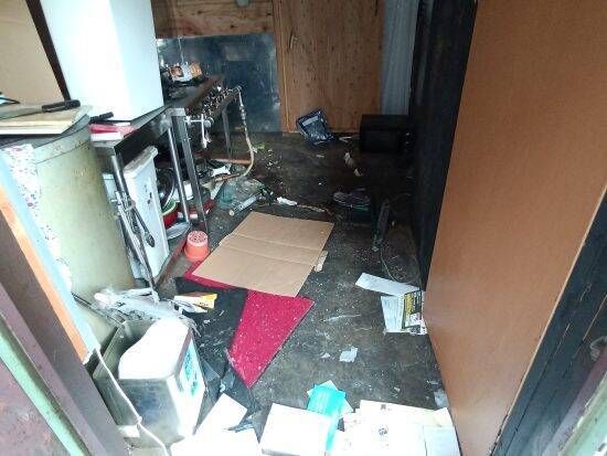 特殊清掃業者が見た“閉店したケーキ屋”の惨状「数千匹の害虫が…」冷蔵庫の中の乳製品からは“ものすごい異臭”