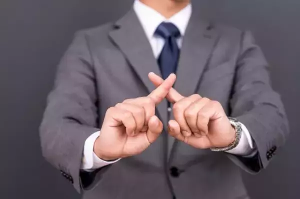 「銀座ホステスが明かす、「痛い中年男性」の理解できない言動10選」の画像