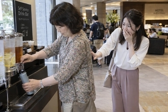 「恥ずかしいからやめて！」ドリンクバーの飲み物を水筒に入れる母親が反省した“娘の一言”／「自由になる時間が増えたらしたいこと」は何かを調べてみた