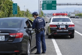 “あおり運転”の車が、家までついてきた。「まさかこの人が…」加害者の残念な末路／あおり運転で最も多い被害は何なのか調べてみた