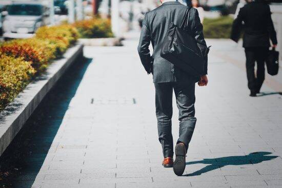 「ダサい中年男性」がまず買うべき“印象が激変するファッションアイテム“トップ3