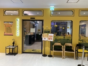 「なぜ女子は平気なの？」人気の麻辣湯専門店で「バイキングの相性は最悪」と自称する肥満男性が、あえなく顔面崩壊するまで