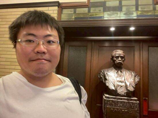 壮絶なイジメを経験した「184センチ120キロ」の早稲田卒男性が歌舞伎町でホストになるまで