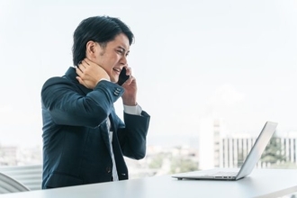 余計な口を出し「返信が遅い」とブチ切れる…元コンサルの体育会系上司に現場は困惑「残業はむしろ増えた」