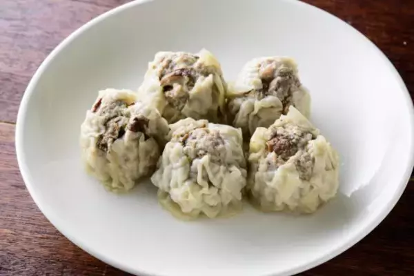 「『マツコの知らない世界』出演も契機に。フリーライターが「シュウマイで稼ぐ」と決意した理由」の画像