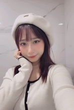 台湾夜市のゲーム屋台で働く“親日すぎる美女”として話題の21歳女性を直撃。大阪を訪れ「日本の食べ物は本当に美味しい」