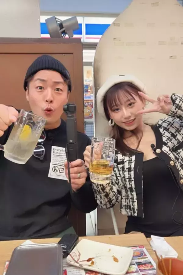 「台湾夜市のゲーム屋台で働く“親日すぎる美女”として話題の21歳女性を直撃。大阪を訪れ「日本の食べ物は本当に美味しい」」の画像