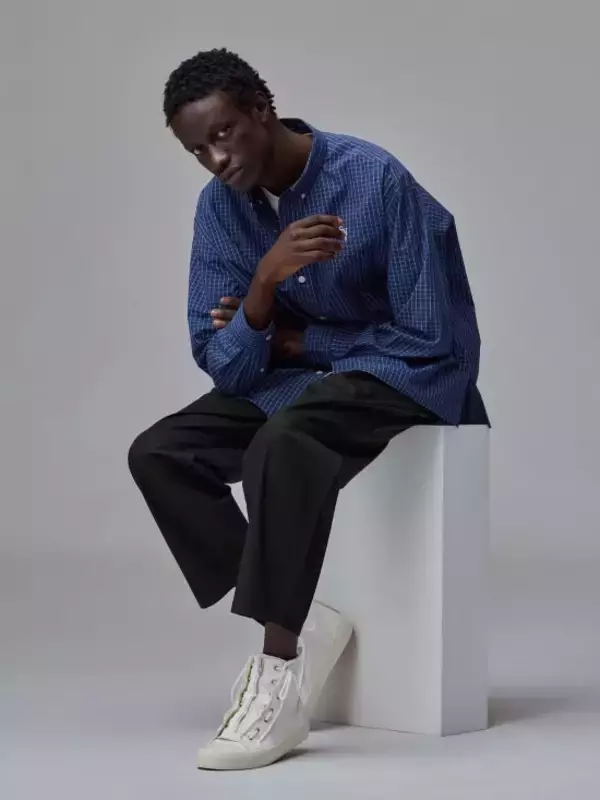 「GUの最新コラボ「完成度高く作られた超コスパアイテム」「高級感と着まわしやすさを両立」買い逃してはいけない“5つの傑作”」の画像