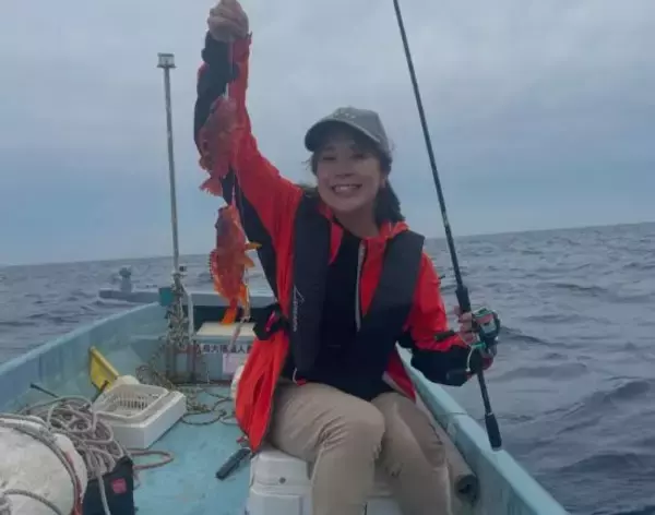 「最寄りのコンビニは「釜山港のセブン」新卒入社したメガベンチャーを1年で退職した女性が、“国境の島”に移住するまで」の画像