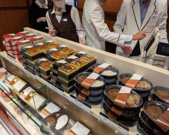銀座に出店した「松屋PREMIUM」。牛めしが1杯2080円でも“超破格”なワケ