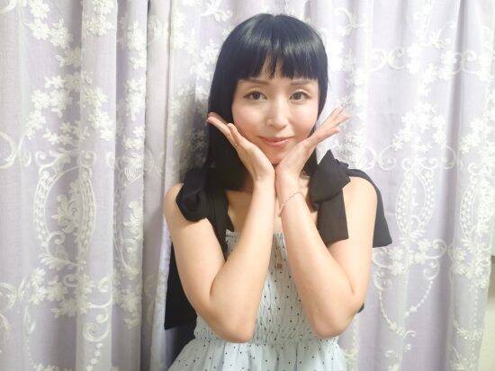 乳がんで両胸全摘も「1ヶ月で撮影復帰」。LA拠点の日本人トップセクシー女優（44）が死の恐怖より仕事を優先したワケ