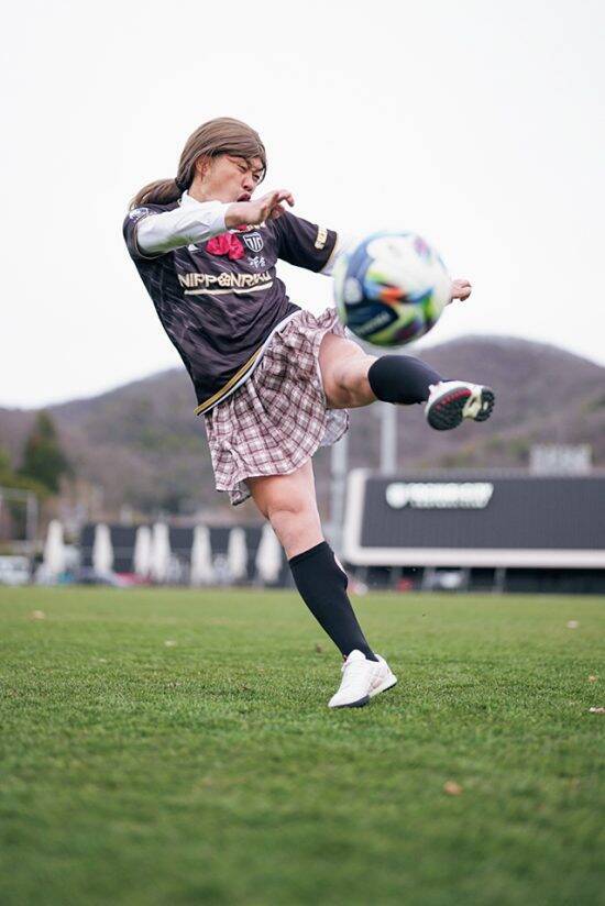 「サッカーをやめようと考えていた」田中パウロ淳一が、日本一“バズる”Jリーガーになるまで