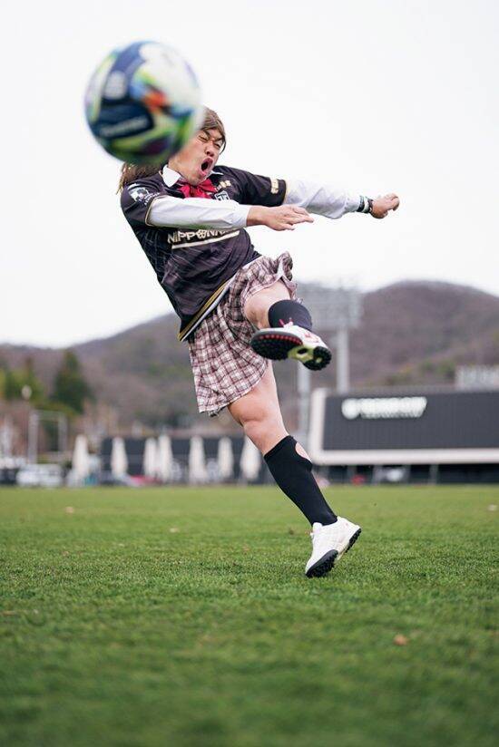 「サッカーをやめようと考えていた」田中パウロ淳一が、日本一“バズる”Jリーガーになるまで