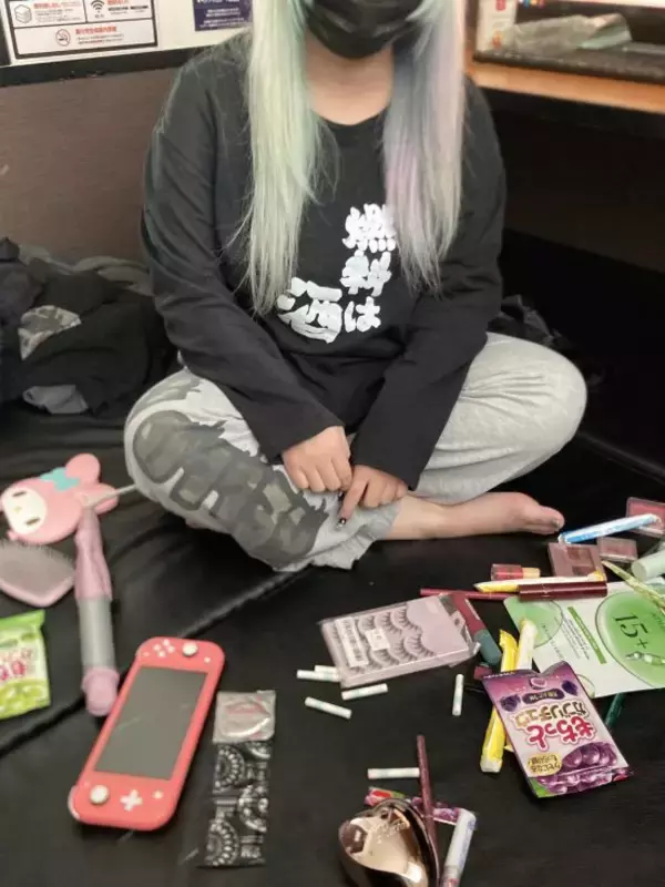 「気の弱い男が多いから楽勝」女子高生になりすましカネを強請る男も…SNSに蔓延する“デジタル美人局”の巧妙な罠