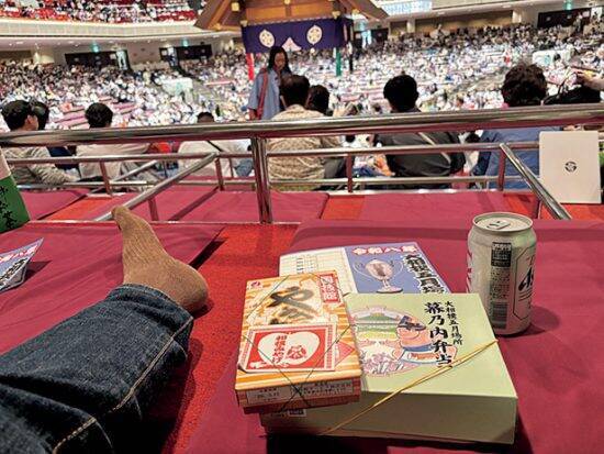 『孤独のグルメ』原作者が国技館で“本家・幕の内弁当”を食べてみた結果…一番印象に残ったのは別のものだった／久住昌之