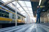 「アメリカ人男性が日本の電車に忘れ物をして人生激変。駅員の女性が“のちの妻”になるまで」の画像4