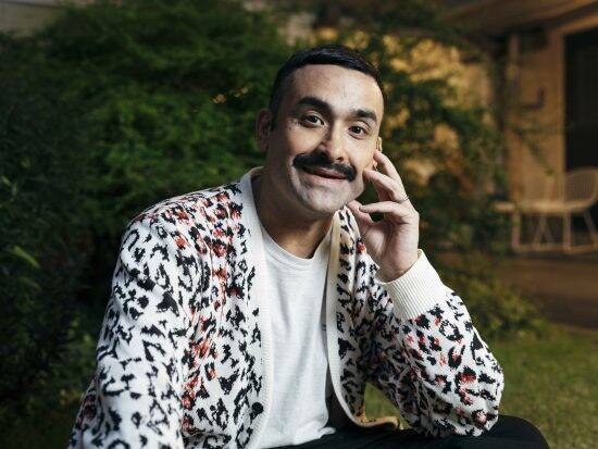 「『ハーフ』という言葉が使えなくなり『終わった』と思った」デニス植野が語る、テレビの“配慮”に翻弄された15年