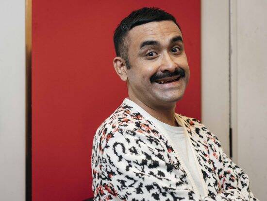 「『ハーフ』という言葉が使えなくなり『終わった』と思った」デニス植野が語る、テレビの“配慮”に翻弄された15年