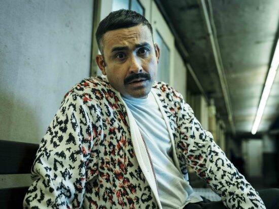 「『ハーフ』という言葉が使えなくなり『終わった』と思った」デニス植野が語る、テレビの“配慮”に翻弄された15年