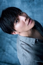 成宮寛貴「昔の僕にとって、俳優はまず“生きるための仕事”だった」語った“8年の空白”での心境の変化と目指す場所